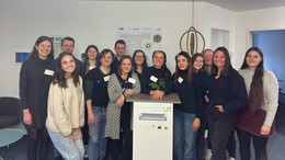 Tag der offenen Tür im psycholinguistischen Labor The psycholinguistics laboratories team.