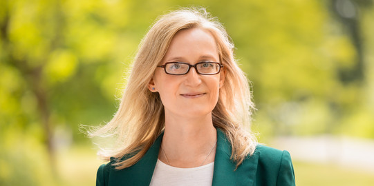 Porträt Hanna Höfer