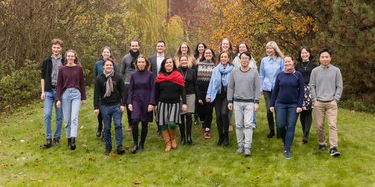 Mitarbeiter*innen des Teams Empirische und experimentelle Linguistik des Deutschen - Psycholinguistik
