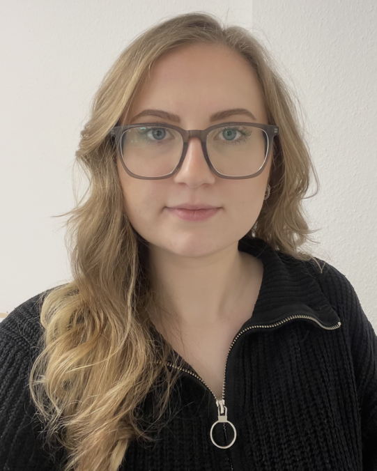 Carina Moor